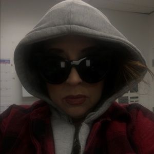 Meet your Posher, Jeanette